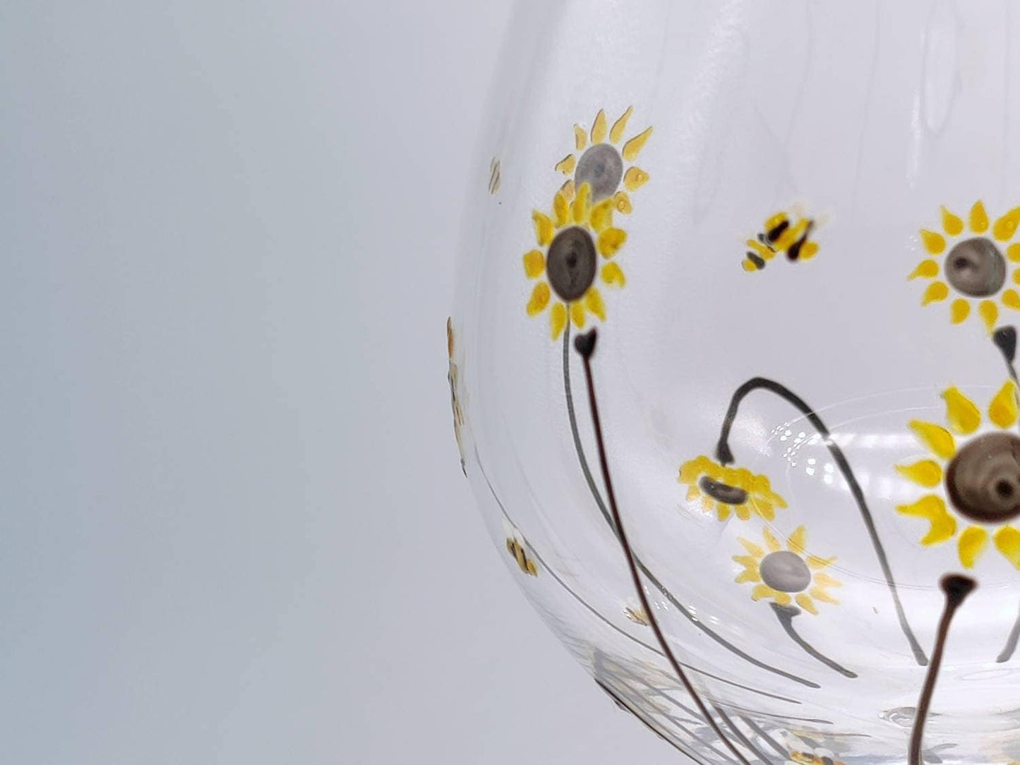 Hand-painted 'Bee & Sunflower' design Large Gin Glass